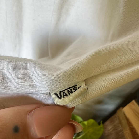 Women’s Vans Floral Sleeves Baseball T Size medium. EUC - Picture 6 of 6